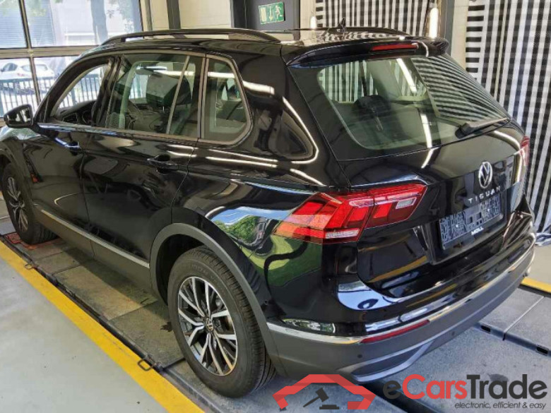Volkswagen Tiguan (AX1)(07.2020->2024) DE - SUV5 1.5 TSI BMT/Start-Stopp EU6d, Life OPF, (Facelift) 2020 - 2023 #4