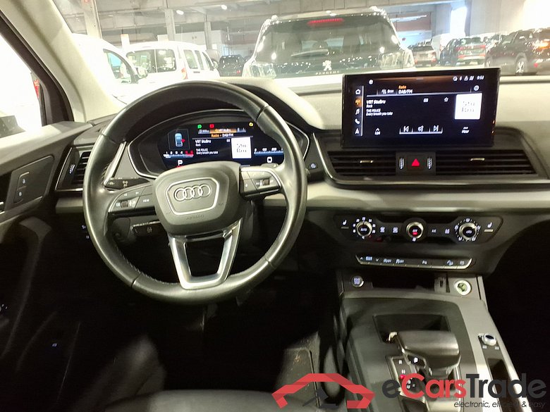 AUDI Q5 2.0 40 TDI S TRONIC QUATTRO B. ED. ADV #6