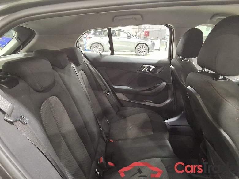 BMW 1 SERIES HATCH 1.5 118I (100KW) #5