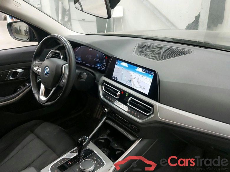 BMW - BMW 3 TOURING 320e 204PK Pack Business Plus With Heated Seats * HYBRID * #3
