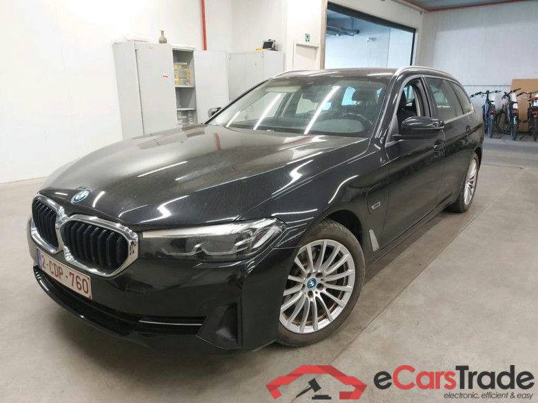 BMW - BMW 5 TOURING 530e 292PK Business Edition With Dakota Heated Seats & Parking Assistant Pack  * HYBRID * #1