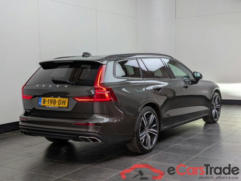 VOLVO V60 2.0 B3 Mom. Adv. #3