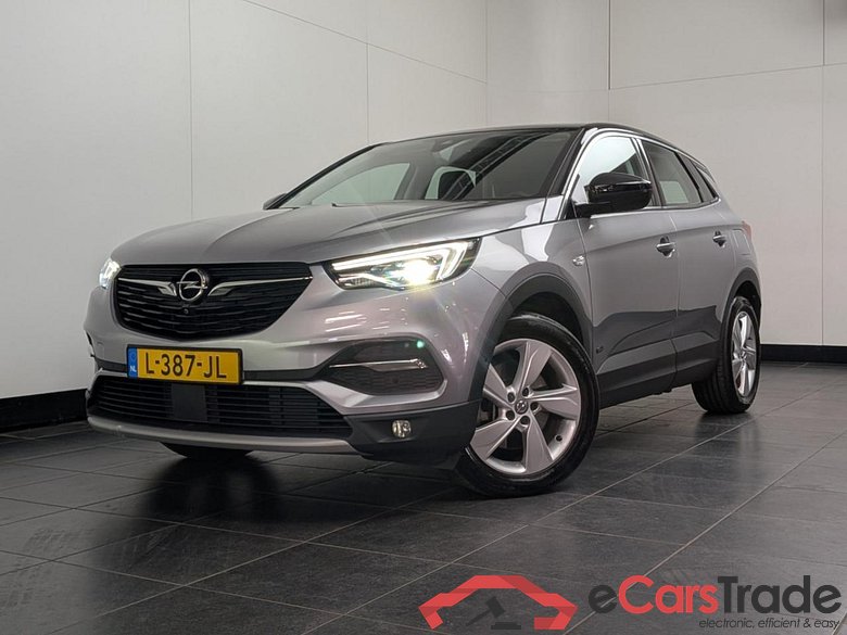 OPEL Grandland X 1.6 THybr Bus. Eleg.