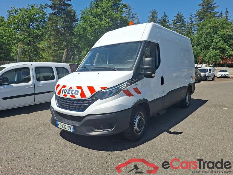 IVECO Daily / 2014 / 4P / Fourgon tôlé 3.0 35S14NA8 V11 H2 3520 B POWER / GNV