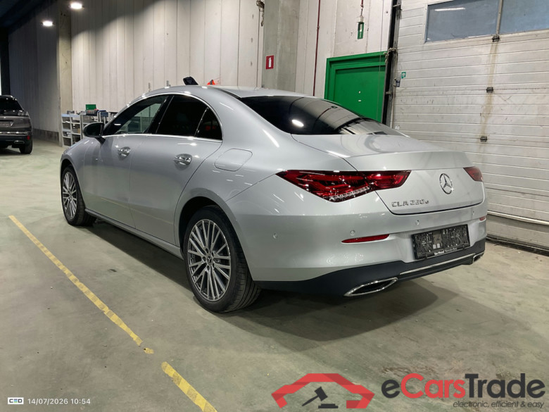 MERCEDES-BENZ CLA 1.3 CLA 250 E BUSINESS SOLUTION DCT #3