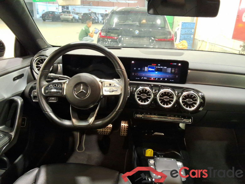 MERCEDES-BENZ CLA - Klasse 1.3 CLA 250 E DCT #6