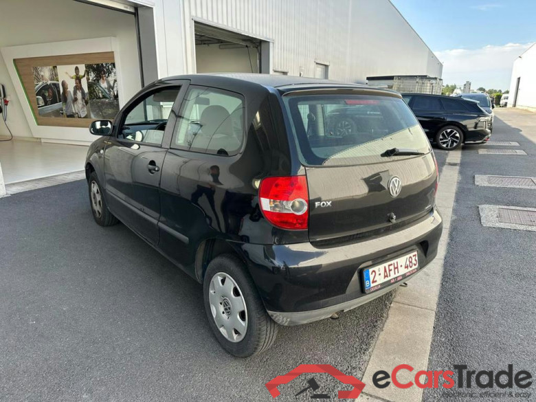 VOLKSWAGEN Fox 1.2i Fiction #2