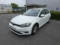 preview Volkswagen Golf #0