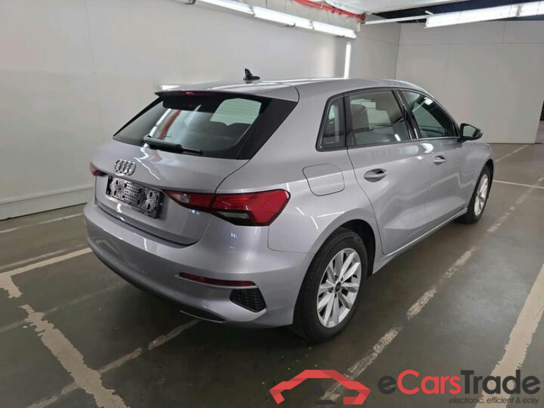 Audi A3 Sportback A3 Sportback 1.0 30 TFSi S tronic Attraction B.E (Mild Hybrid) 81kW/110pk  5D/P Auto-7 #4