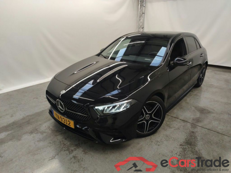 MERCEDES CLASSE A DIESEL (W177) A 200 d 150hp AMG Line 5d #2
