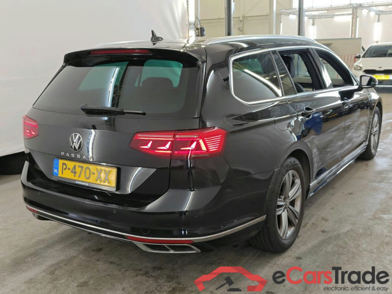 Volkswagen Passat Variant 1.5 TSI 7-DSG R-Line Business+ 5d #2