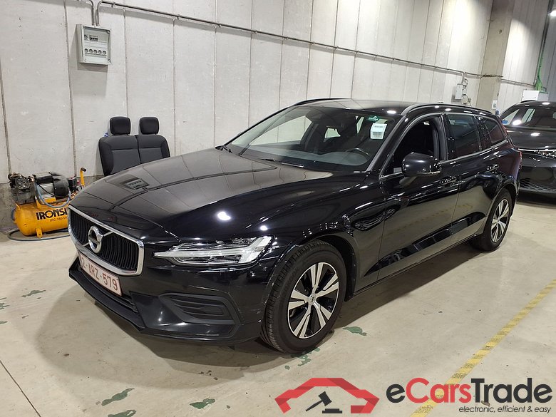 VOLVO V60 2.0 D3 MOMENTUM CORE