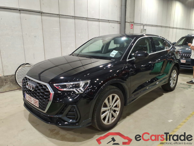 AUDI Q3 Sportback 1.4 45 TFSI E S TRONIC #1