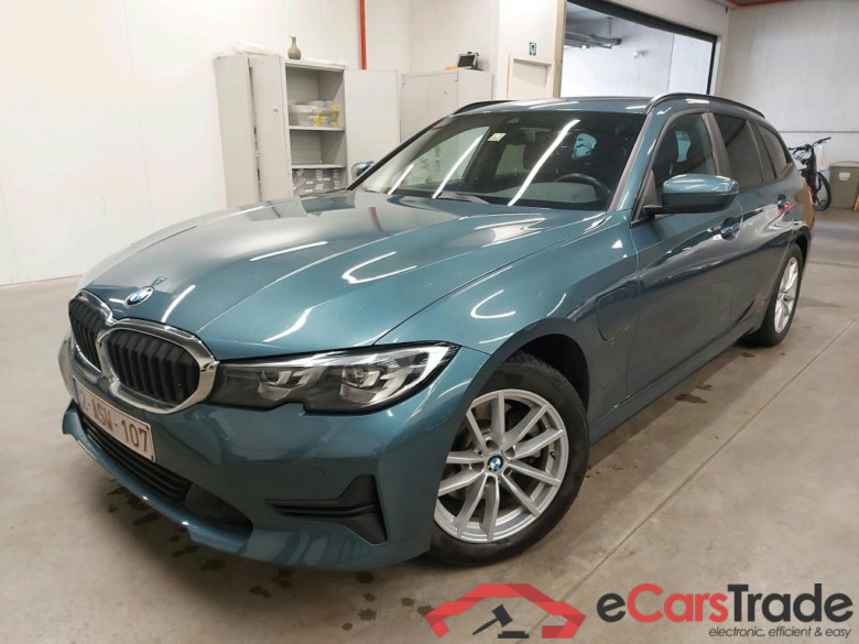 BMW - BMW 3 TOURING 320e 204PK Business Edition With Heated Seats & Parking Assistant Pack * HYBRID * #1
