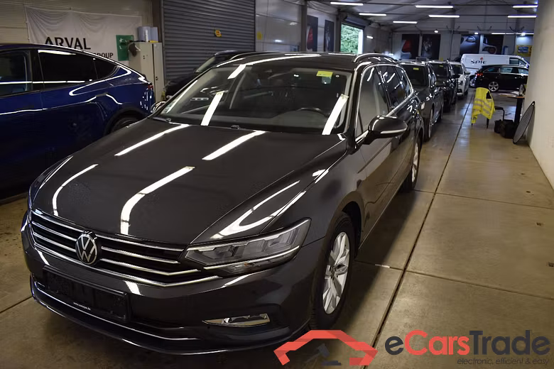 Passat Variant Business 2.0 TDI 110KW AT7 E6d