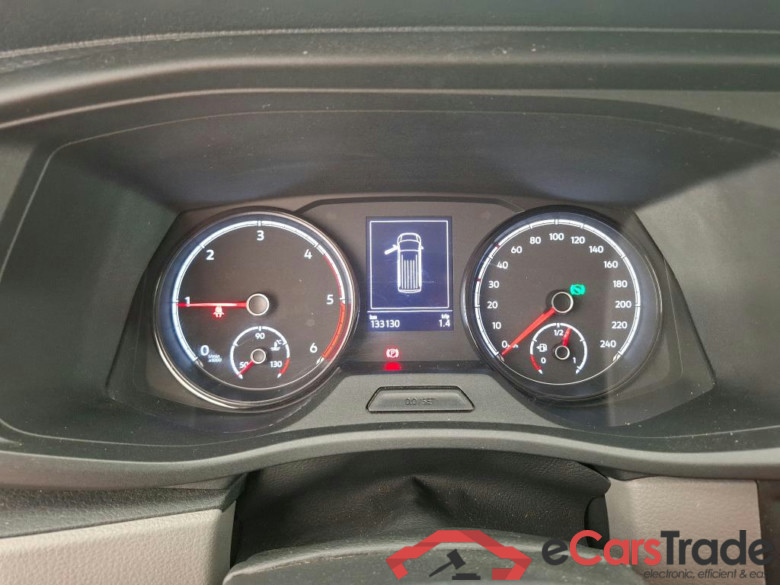 VOLKSWAGEN Transporter / 2019 / 4P / Fourgon tôlé 2.0 TDi 150 DSG7 L1H1 Business #6