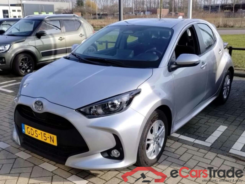 TOYOTA YARIS 1.5 Hybrid 115 Active