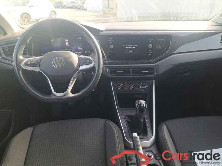 VOLKSWAGEN Polo / 2021 / 5P / berlina con portón Life 1.0 TSI 70kW (95CV) #3