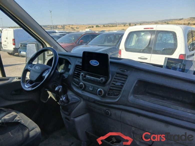 FORD Transit / 2013 / 4P / furgón 310 96kW L2H2 Van Trend FWD MHEV #3