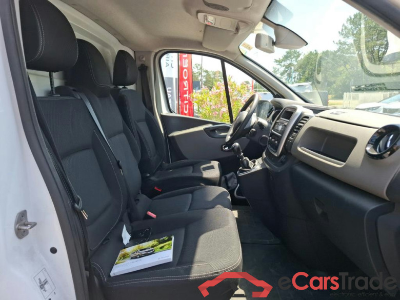 RENAULT Trafic / 2014 / 4P / Fourgon tôlé &FG GCF L1H1 1200 dCi 95 E6 #6