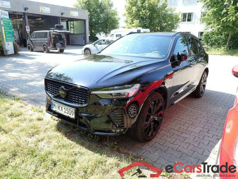 Volvo XC60 (03.2017->) DE - SUV5 B5 (Benzin) AWD EU6d, Plus Black Edition Mild-Hybrid, (Facelift) 2023 #1