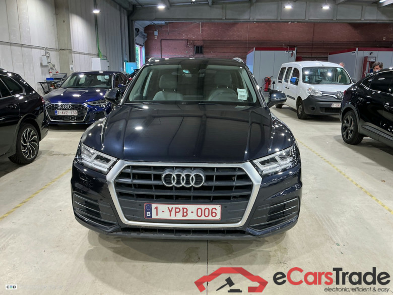 AUDI Q5 DIESEL - 2017 30 TDi Business Edition S tronic #2