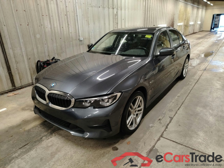 BMW 3er 320e Aut. Advantage 4d 120kW