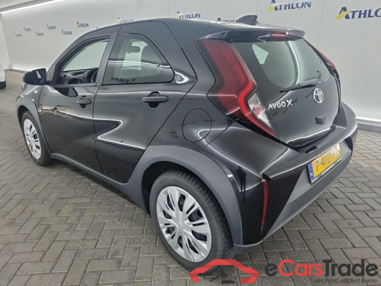 TOYOTA Aygo X 1.0 VVT-I MT play 5D 53kW #4