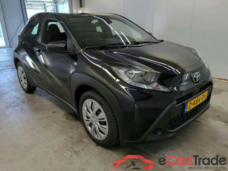 TOYOTA Aygo X 1.0 VVT-i MT Play #5