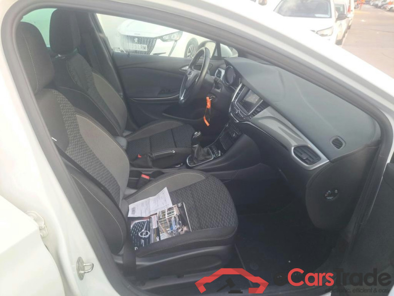 OPEL Astra / 2019 / 5P / berlina con portón 1.5D DVC 77kW (105CV) GS Line #6