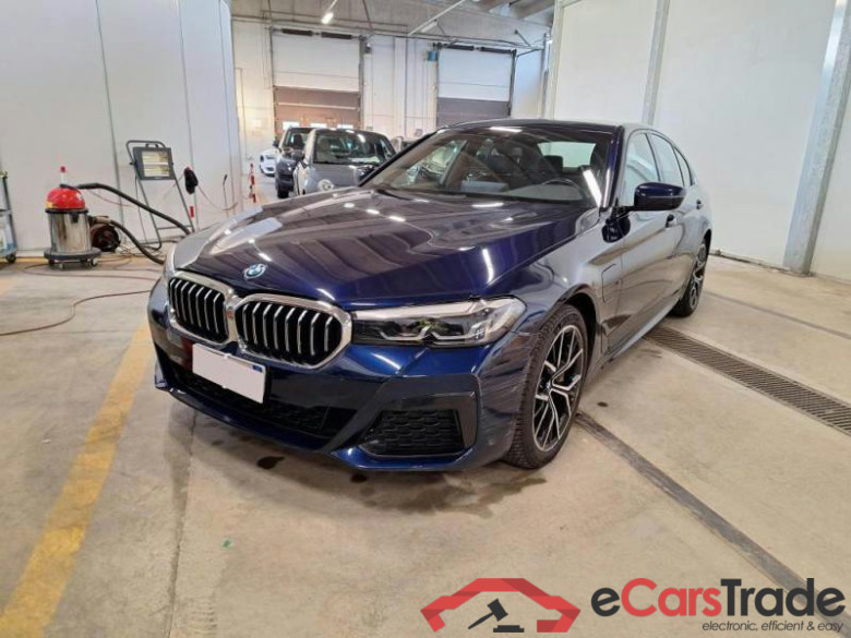 BMW SERIE 5 / 2020 / 4P / BERLINA 545E XDRIVE M SPORT AUTO #1