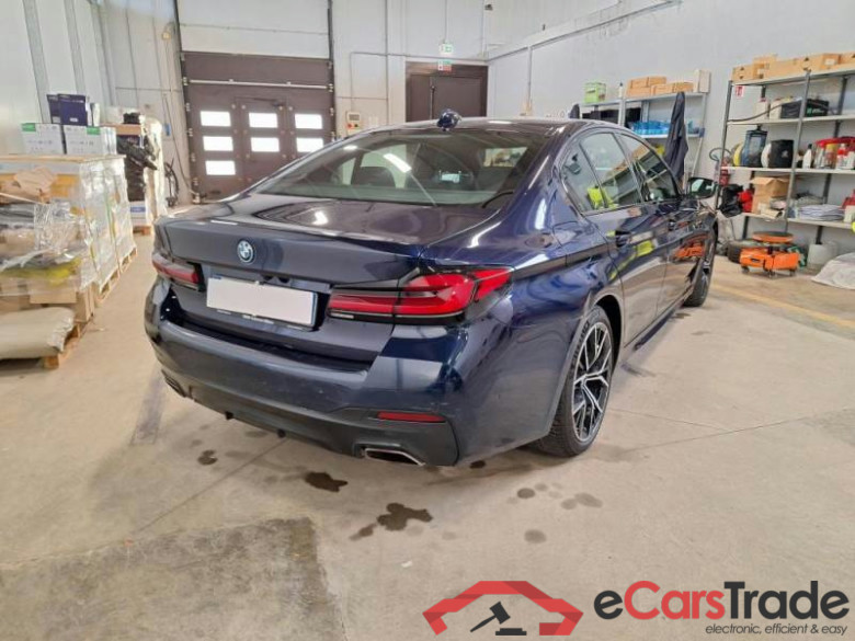 BMW SERIE 5 / 2020 / 4P / BERLINA 545E XDRIVE M SPORT AUTO #2