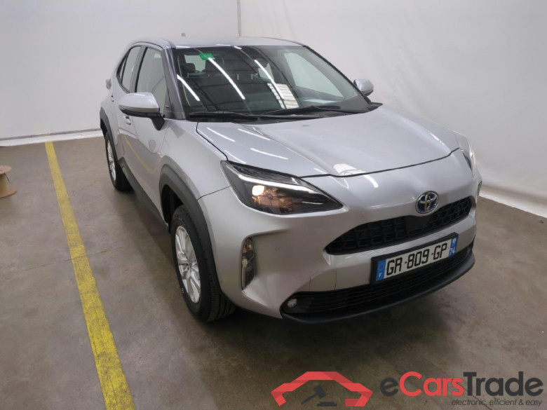 TOYOTA Yaris Cross Hybride / 2021 / 5P / SUV 1.5 HYBRID 116H DYNAMIC BUSINESS BEY AWD #2