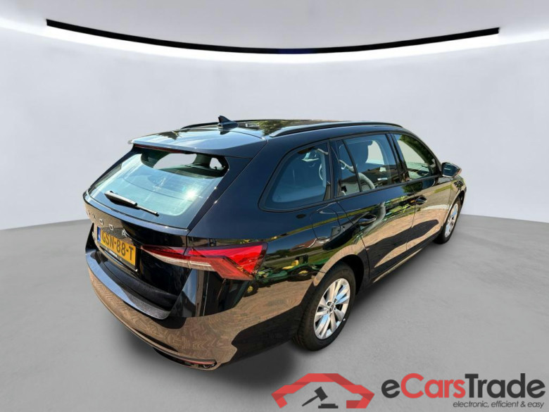 SKODA Octavia Combi 85 kW #5
