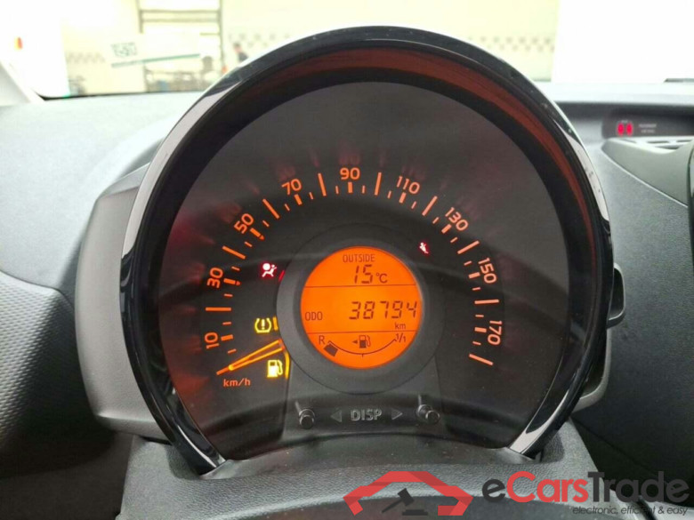 CITROEN C1 1.0 VTi Feel #6