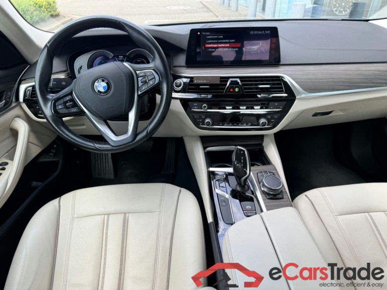 BMW 530e Plug-In Hybrid Aut. Pano Navi Leather KeylessGo Camera Klima PDC ... #6
