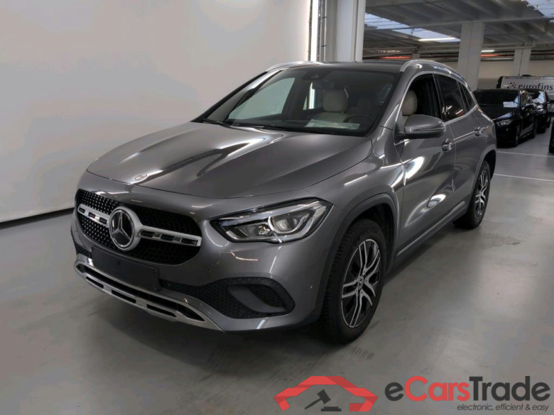 MERCEDES-BENZ GLA 1.3 GLA 250 E DCT BUSINESS SOLUTION #1