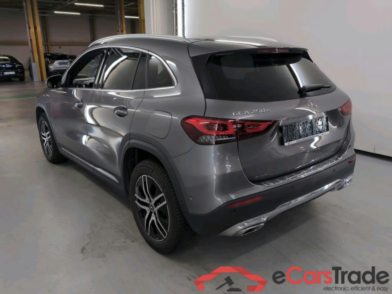 MERCEDES-BENZ GLA 1.3 GLA 250 E DCT BUSINESS SOLUTION #3