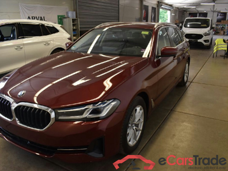 Baureihe 5 Touring 530 i xDrive 2.0 180KW AT8 E6d