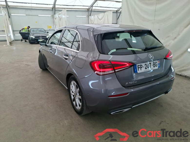 MERCEDES-BENZ Classe A Compact / 2018 / 5P / Berline A 180 d Progressive Line #2