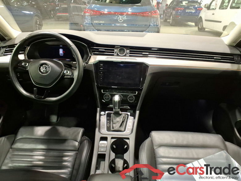 VOLKSWAGEN PASSAT VARIANT DIESEL - 2015 2.0 TDi SCR Highline Business DSG(EU6.2) STOCK #6