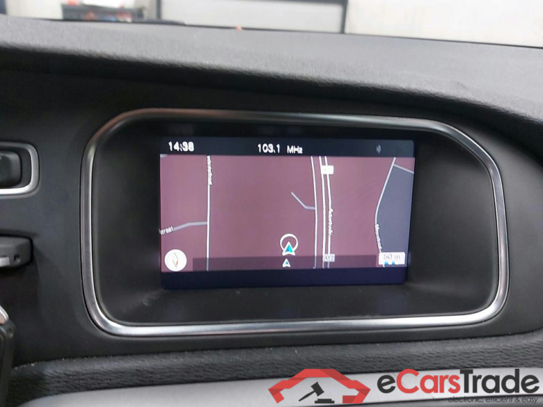 Volvo V40 1.5 T3 LED Navi 1/2 Leather Klima PDC ... #4