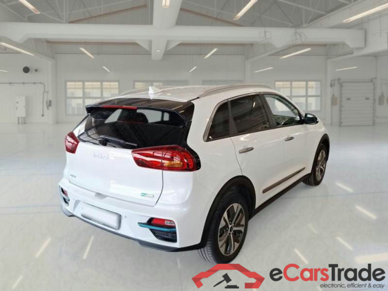 KIA NIRO / 2019 / 5P / BERLINA E-NIRO 64 KWH STYLE #2