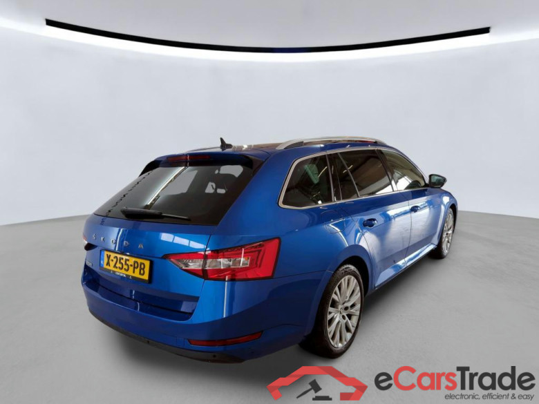 SKODA Superb Combi 110 kW #5