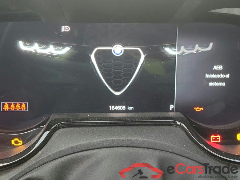 Alfa Romeo Tonale / 2022 / 5P / todoterreno 1.5 MHEV GASOLINA 130 CV SPRINT FWD #5