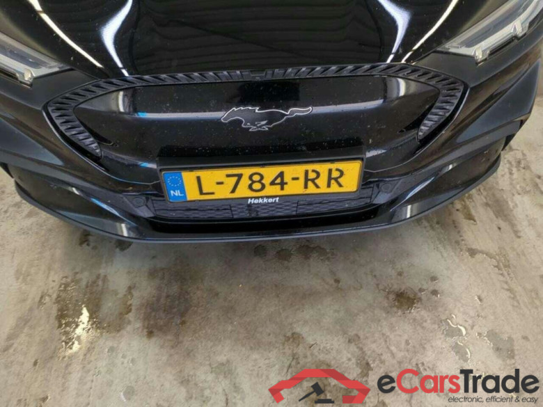 FORD Mustang Mach-E RWD 75 kWh #4