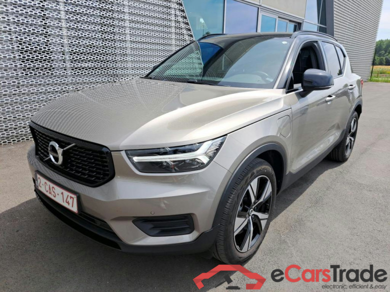 VOLVO XC40 1.5 T4 PHEV R-DESIGN DCT #1