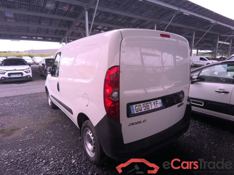 DOBLO CARGO 1.6MJT 90 BAS KLIM #3