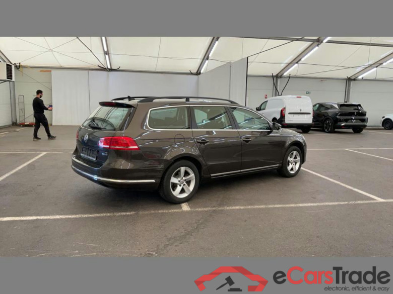 VOLKSWAGEN Passat SW 1.4 TSI Comfortline BMT #4