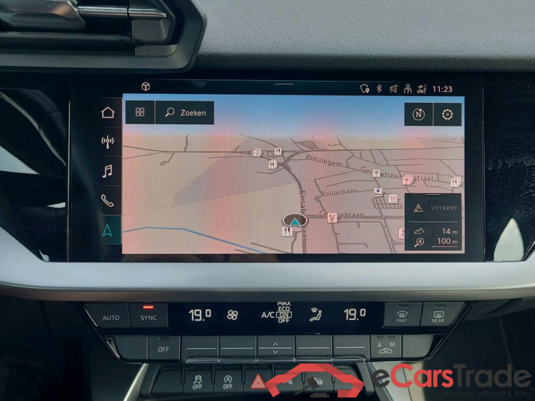 Audi A3 2.0 30 TDi Advanced LED-Matrix Virtual ACC Navi KeylessGo Klima PDC ... #4